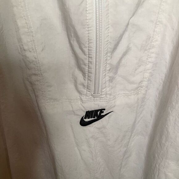 Nike Pullover Windbreaker - Picture 4 of 8